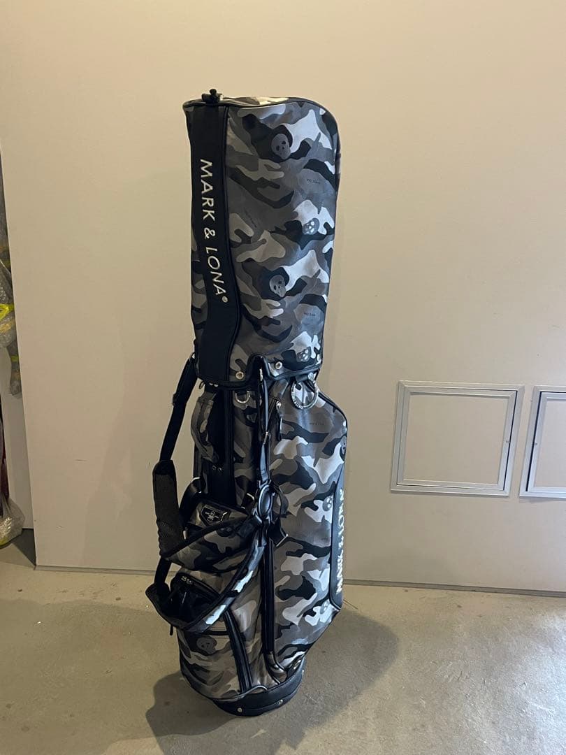 MARK & LONA 最新キャディバッグ　完売品