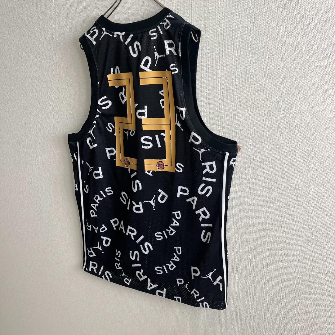 【極美品】ナイキ×パリサンジェルマン×ジョーダン/タンクトップ/総柄/XL/黒