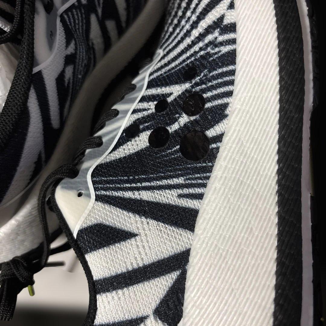 CRAFT Pacer2W ゼブラ柄 ランニングシューズ23.5