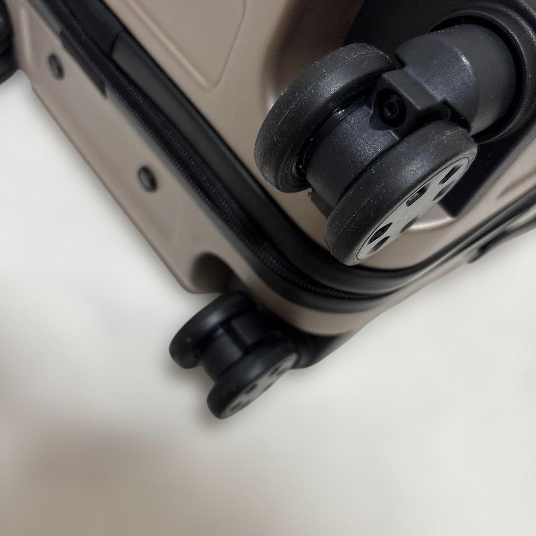 無印良品 バーを自由に調節できるハードキャリーケース スーツケース 36L