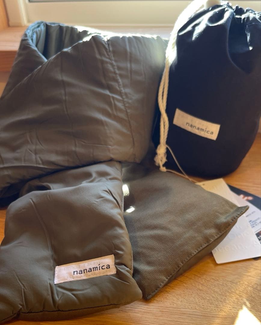 新品 ナナミカ カーキ 光電子ダウンマフラー Down Muffler