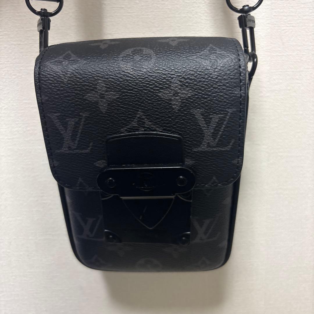 男女兼用 Sロック ヴェルティカル・ウエアラブル ウォレット