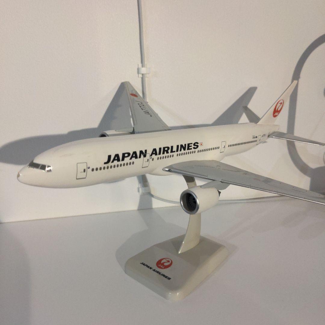 Boeing 777-200 日本航空 JAL 付属品全てあり模型 1:200