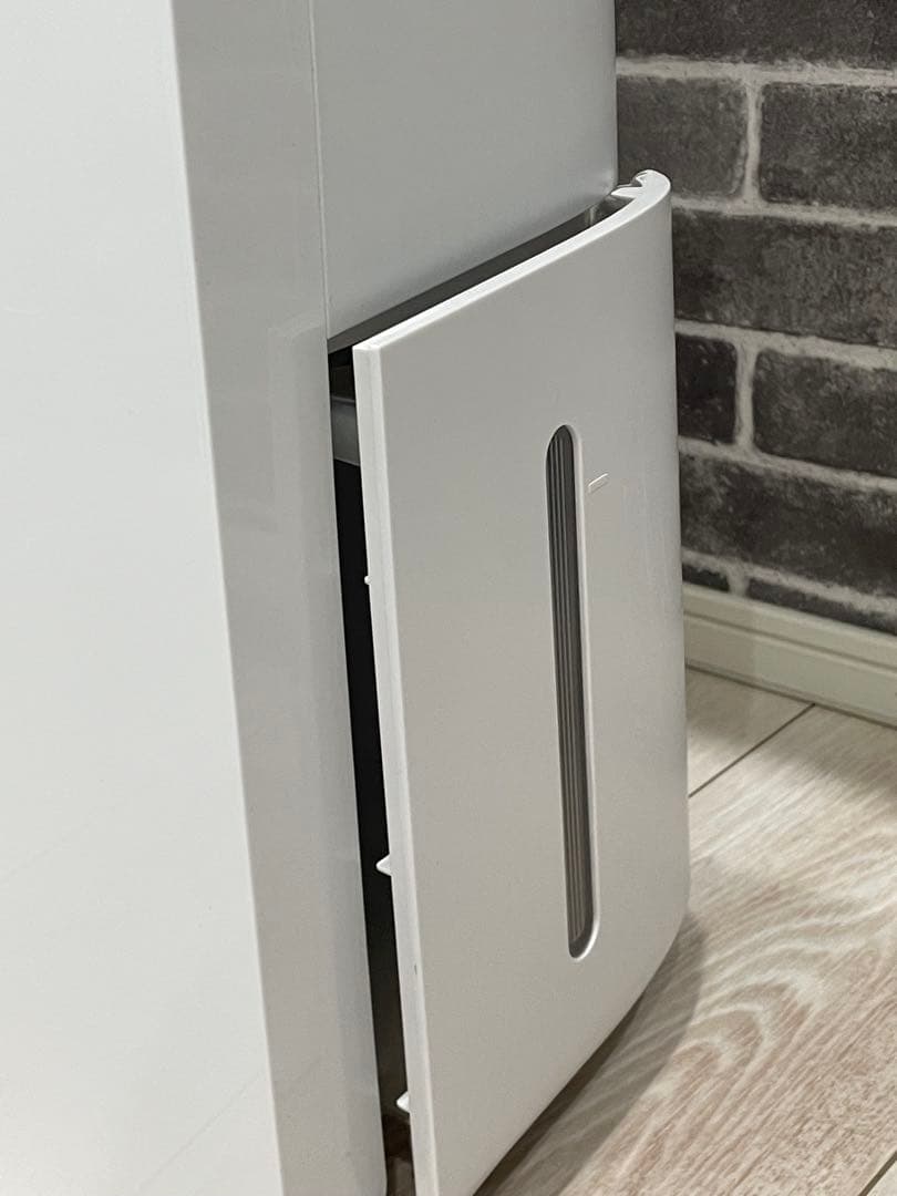 シャープ 衣類除湿乾燥機 CV-N71-W 2021年製