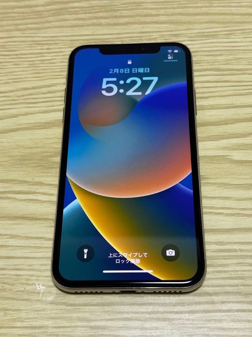 iPhone X シルバー