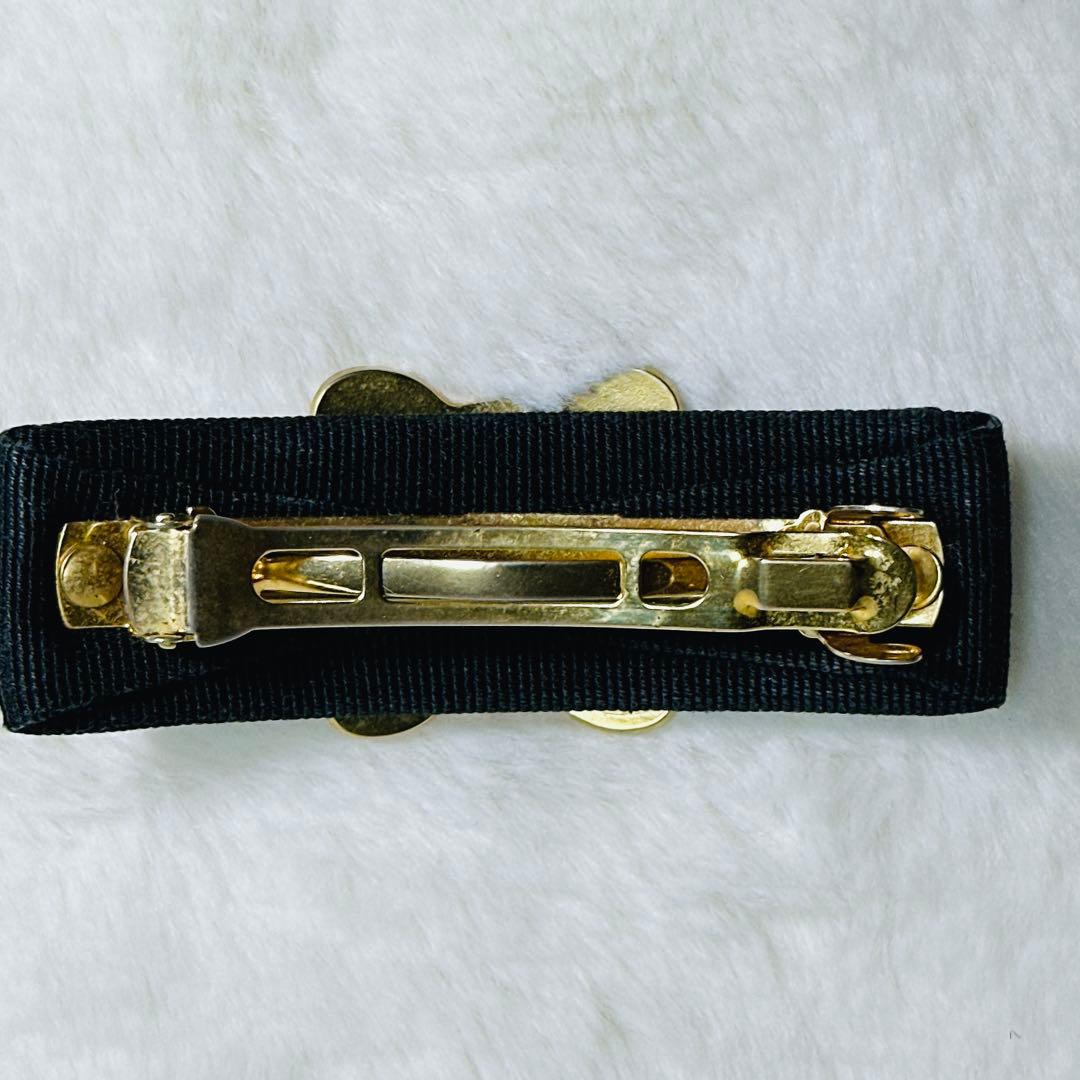 セリーヌ　ブラック トリオンフ　バレッタ　ゴールド装飾