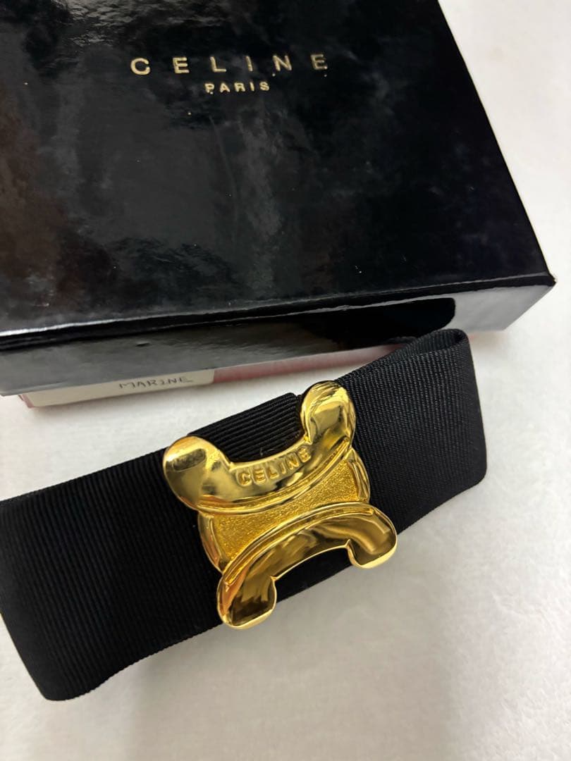 CELINE ゴールドバックル ヘアアクセサリー
