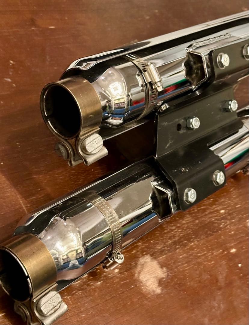 バンスアンドハインズ　Vance&Hines スリップオンマフラー　ハーレー