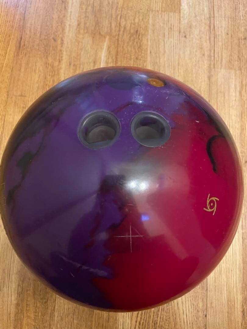 LOCK IT ボウリングボール 紫赤15ポンド