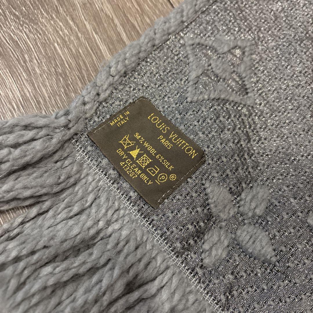 LOUIS VUITTON ルイヴィトン　ロゴマニア　マフラー