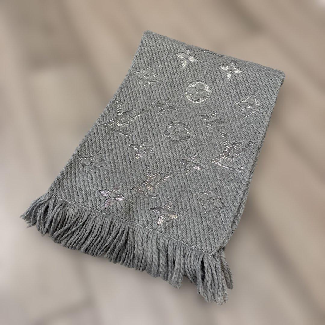 LOUIS VUITTON ルイヴィトン　ロゴマニア　マフラー