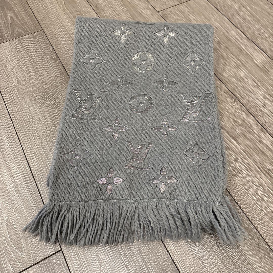 LOUIS VUITTON ルイヴィトン　ロゴマニア　マフラー