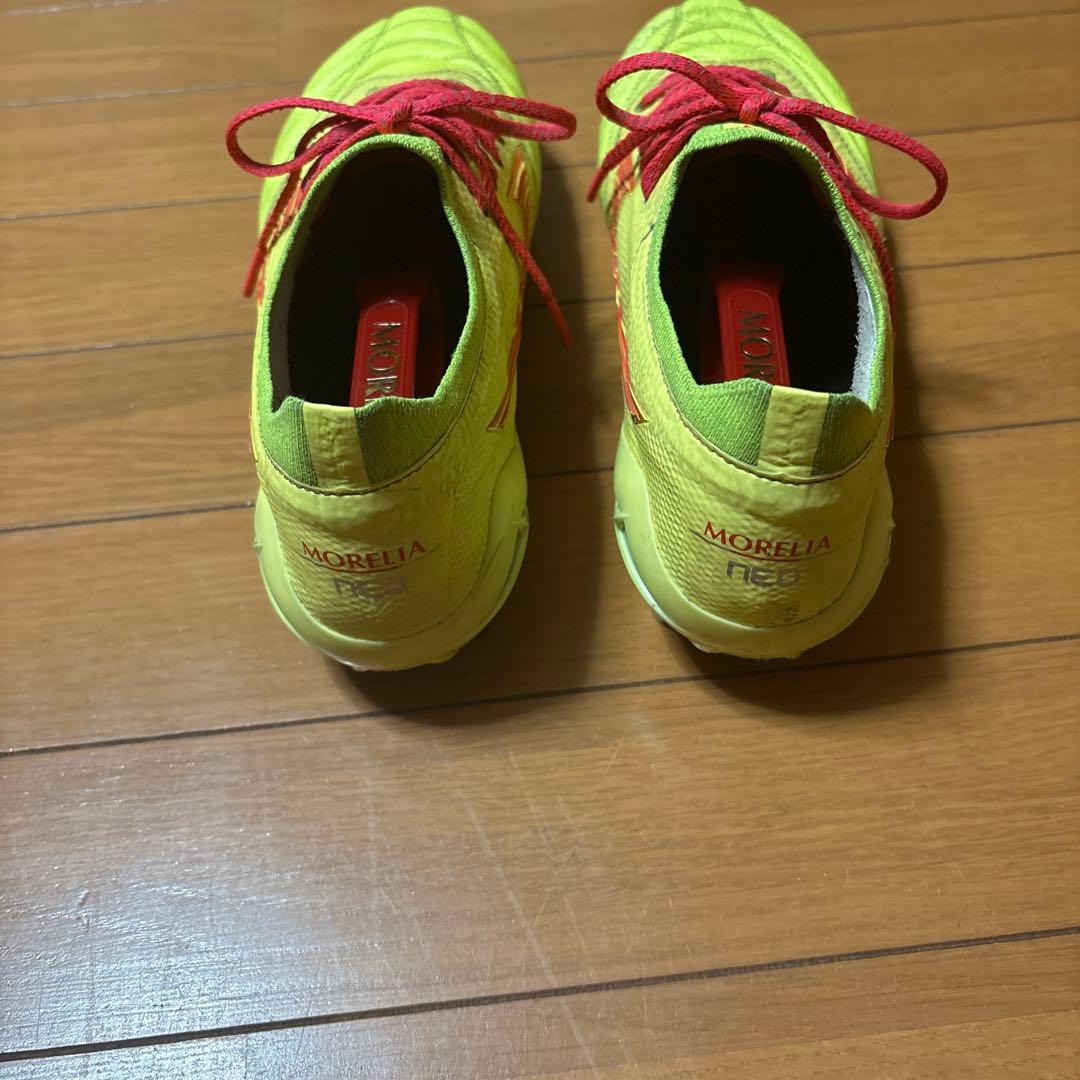 ミズノ　モレリアNEO 4 β　JAPAN サッカースパイク　モレリアネオ4