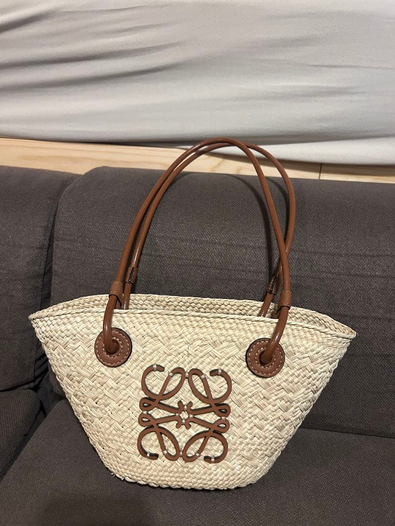 LOEWE アナグラム バスケットバッグ ミニ