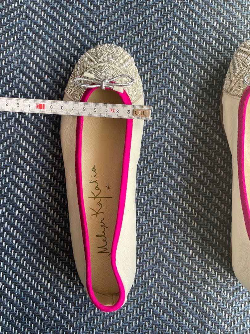 ミハエルカカリア フラットシューズ