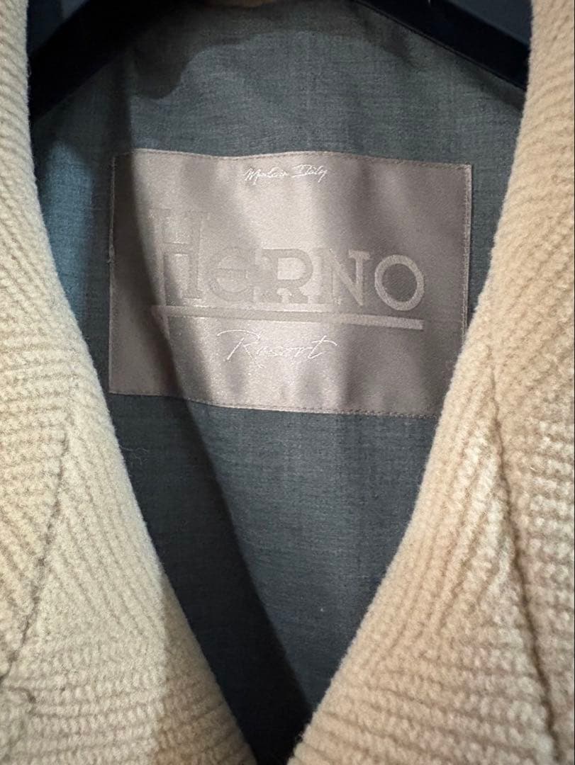 Herno ベージュ ピーコート
