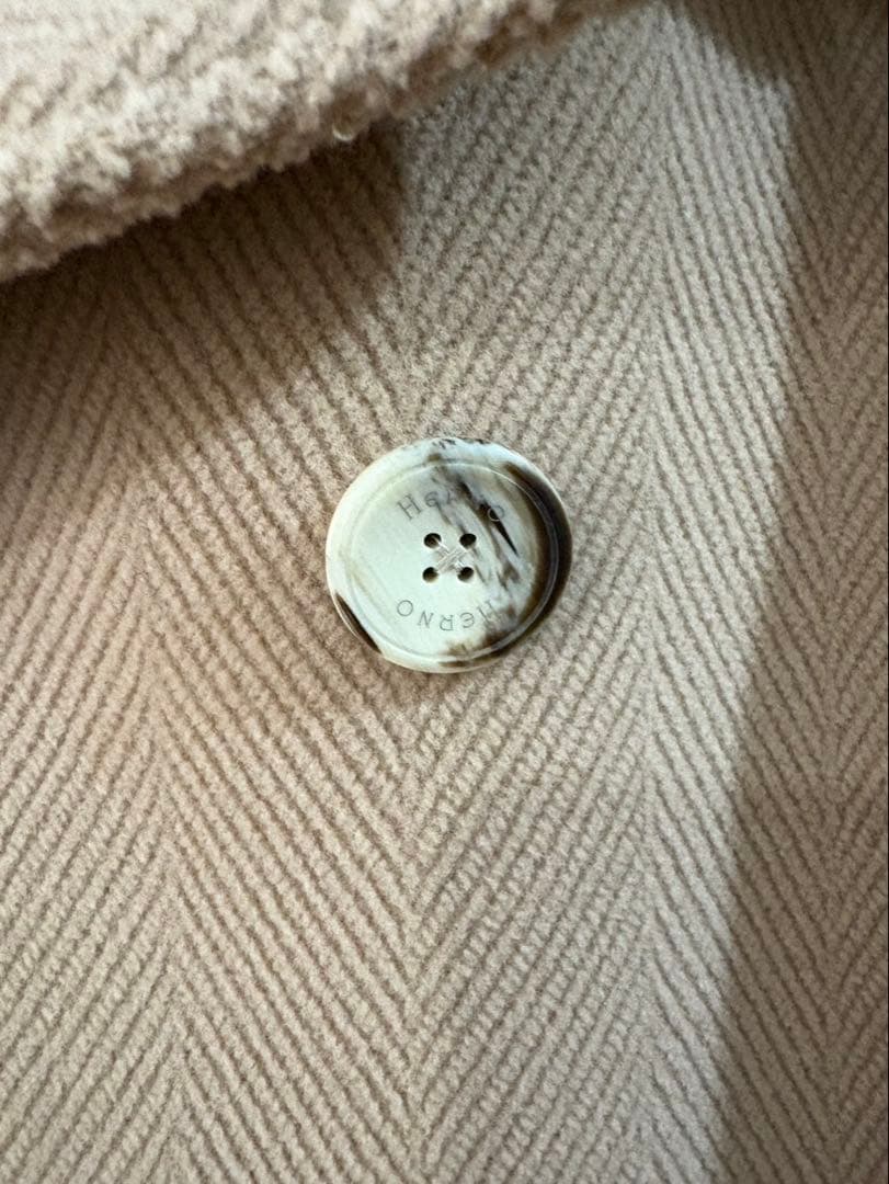 Herno ベージュ ピーコート