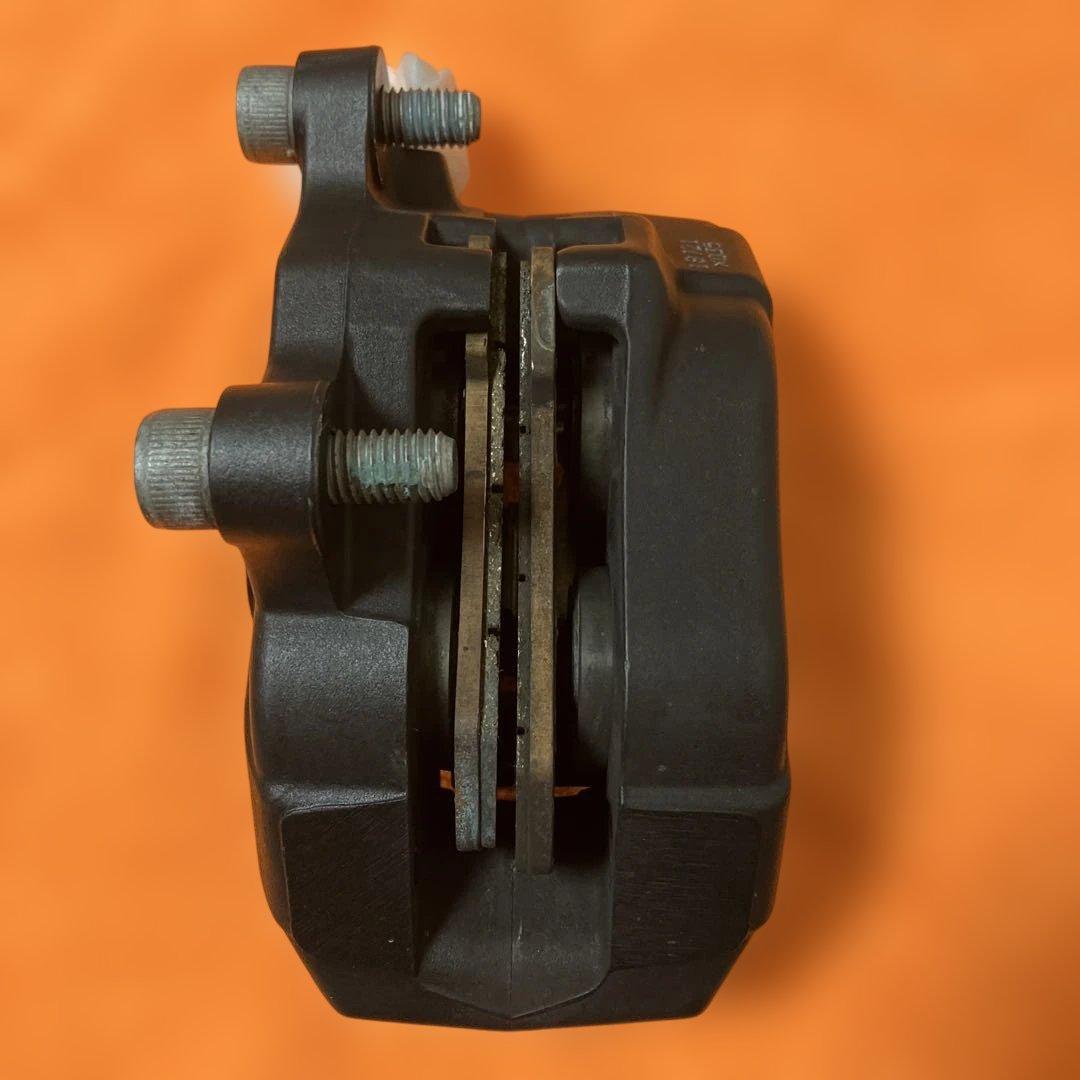 ハーレー純正 ブレンボ キャリパー リア フリスコ クラブスタイル