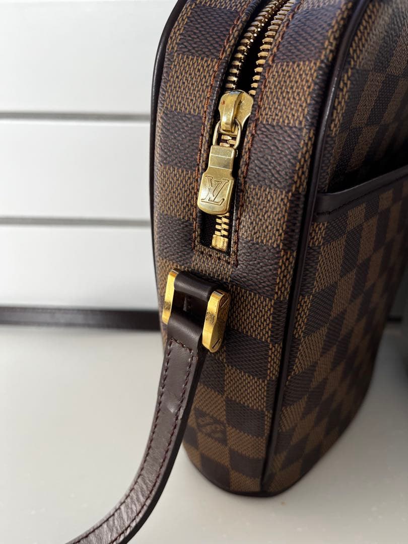 Louis Vuitton ダミエ・ショルダーバッグ