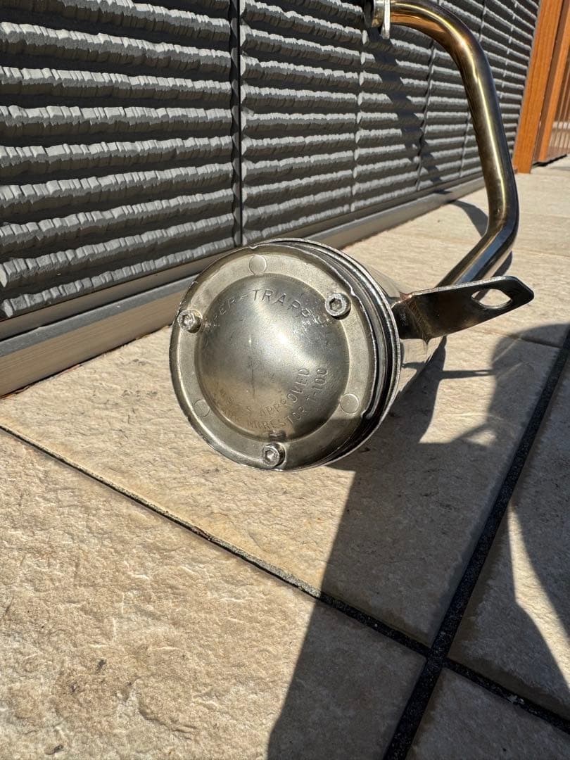 縦型エンジン用　スーパートラップマフラー