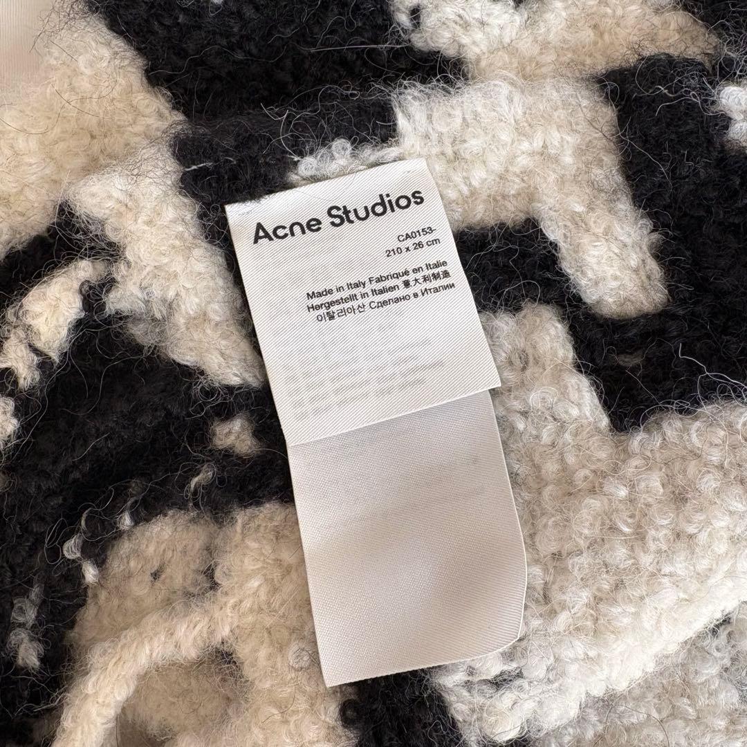 Acne Studious マフラー　千鳥柄