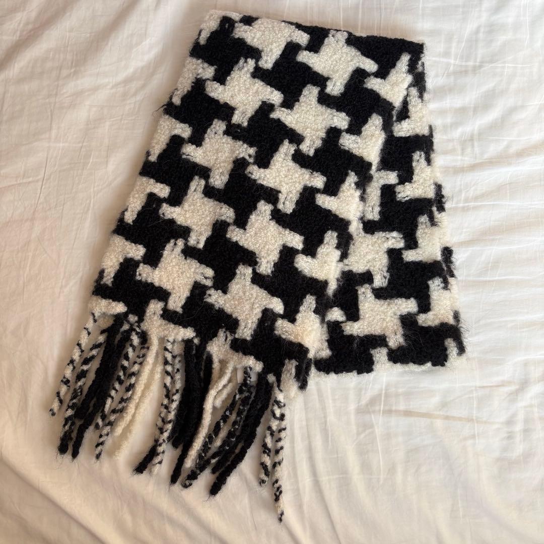 Acne Studious マフラー　千鳥柄