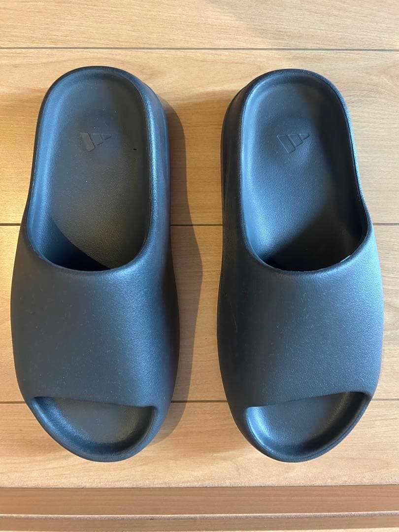 アディダス イージー スライド オニキス