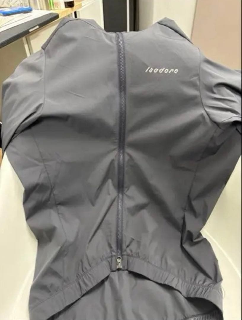 isadore ウィンドジャケット