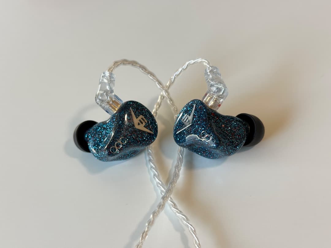 [新品同様] QDC Anole V6-S イアホン　IEM