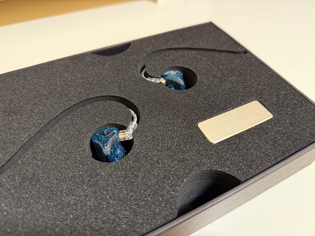 [新品同様] QDC Anole V6-S イアホン　IEM