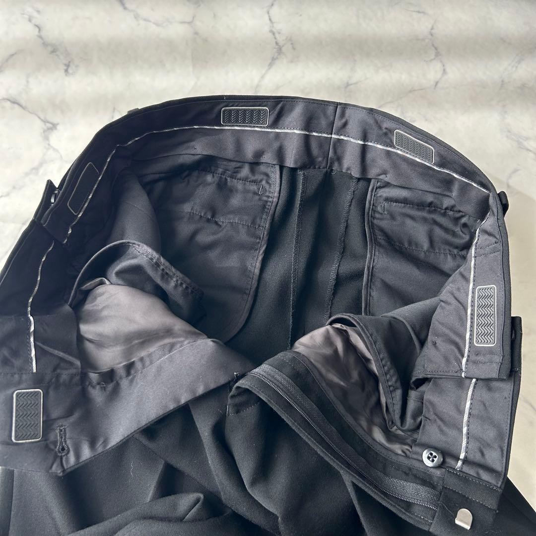 ドーメル×セヴィルロウ　カシミヤ混　ビジネススーツ　ウエスト調整可能　ブラック