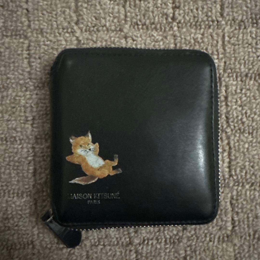 MAISON KITSUNÉ フォックス二つ折り財布