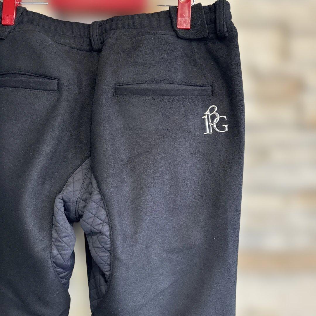 ウノピューウノウグァーレトレ　フリースパンツ　サイズXL