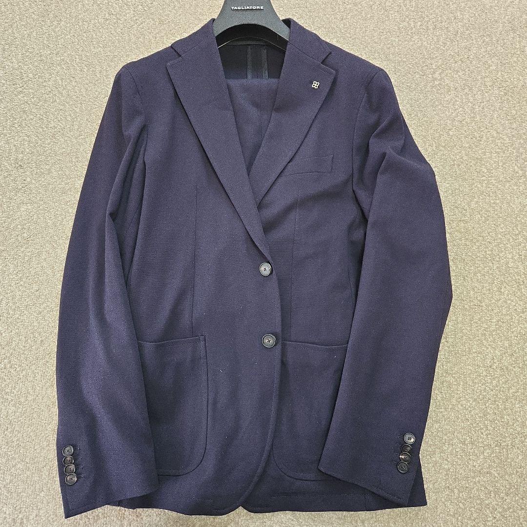 超美品【TAGLIATORE/タリアトーレ】ストレッチスーツ
