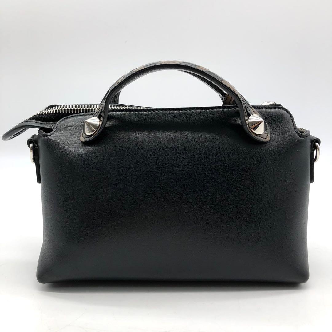 ✨美品✨フェンディ ハンドバッグ ミニ バイザウェイ 2way ズッカ レザー