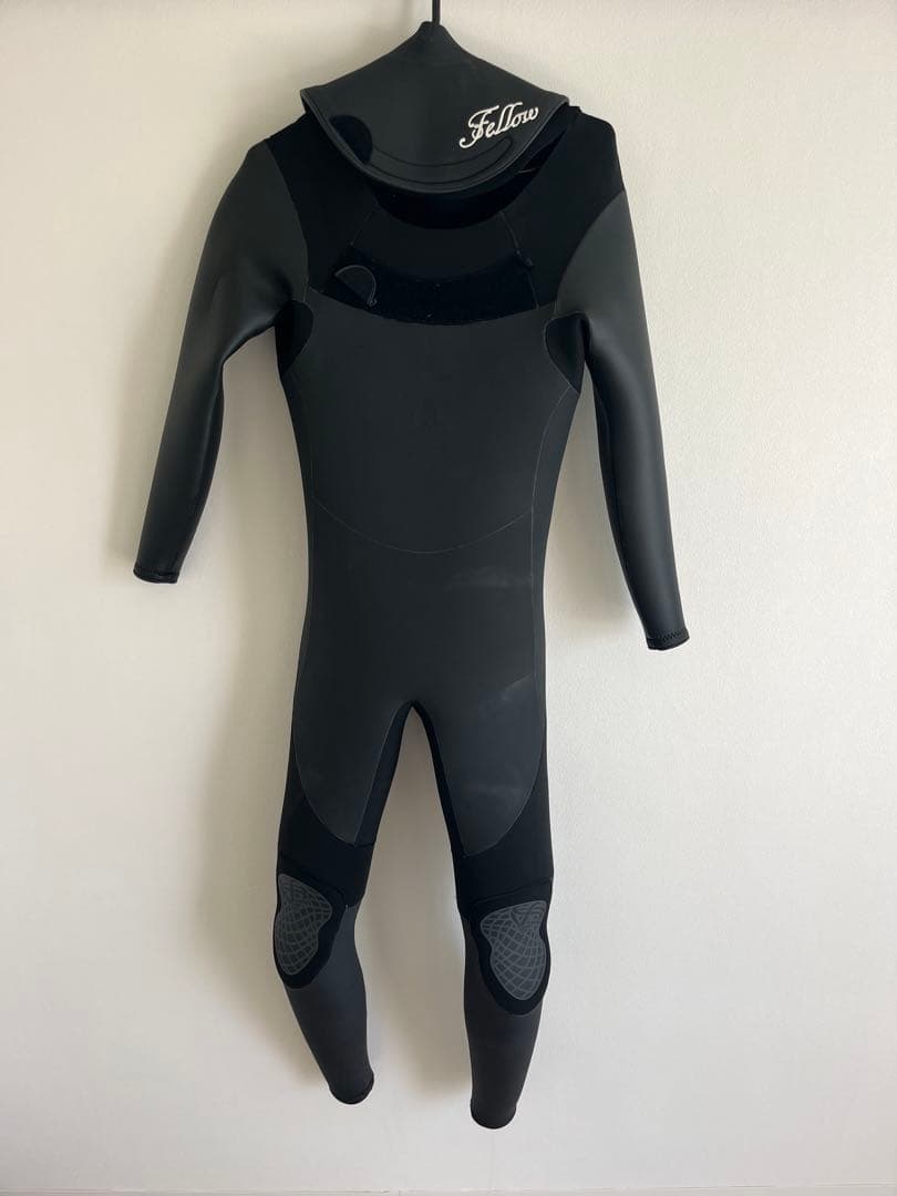 Fellow ウェットスーツ　セミドライ　5×3mm 使用回数少ない