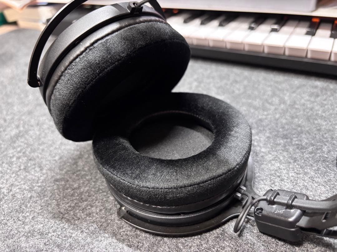 ATH-R50x　オーディオテクニカ