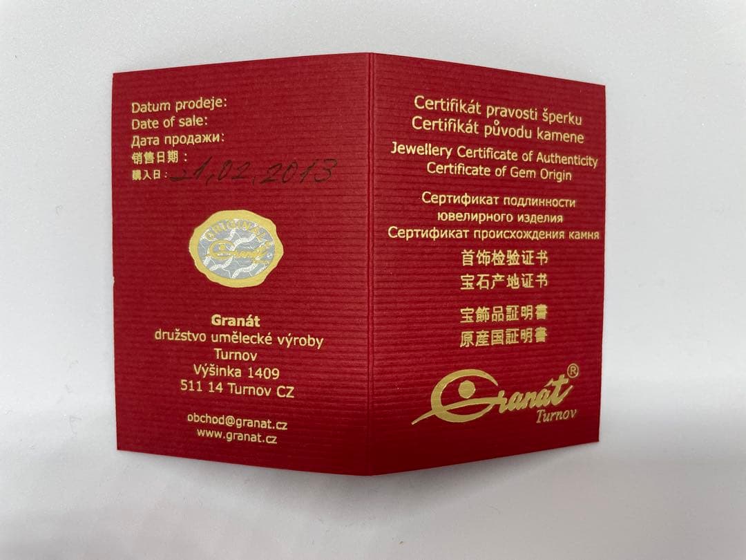 三角形デザイン カフリンクス パイロープガーネット シルバー仕上げ