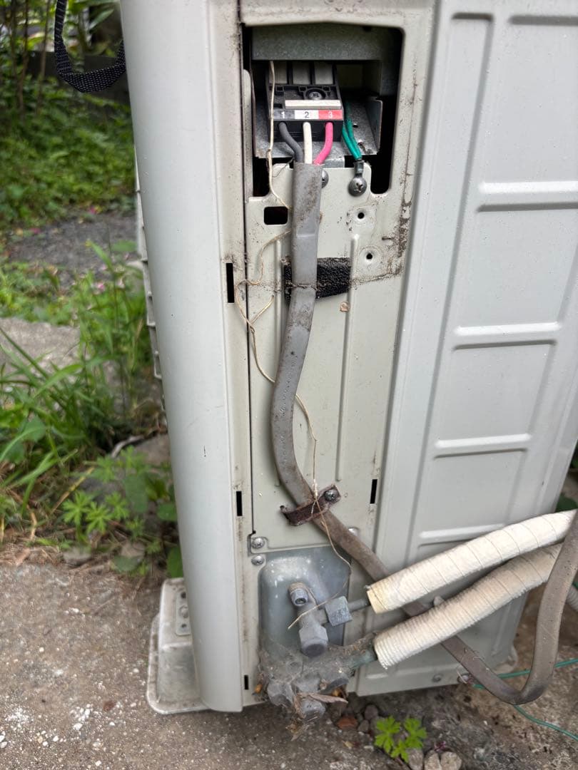 ニャゴラさん専用　HITACHI RAS-AJ25Z エアコン本体