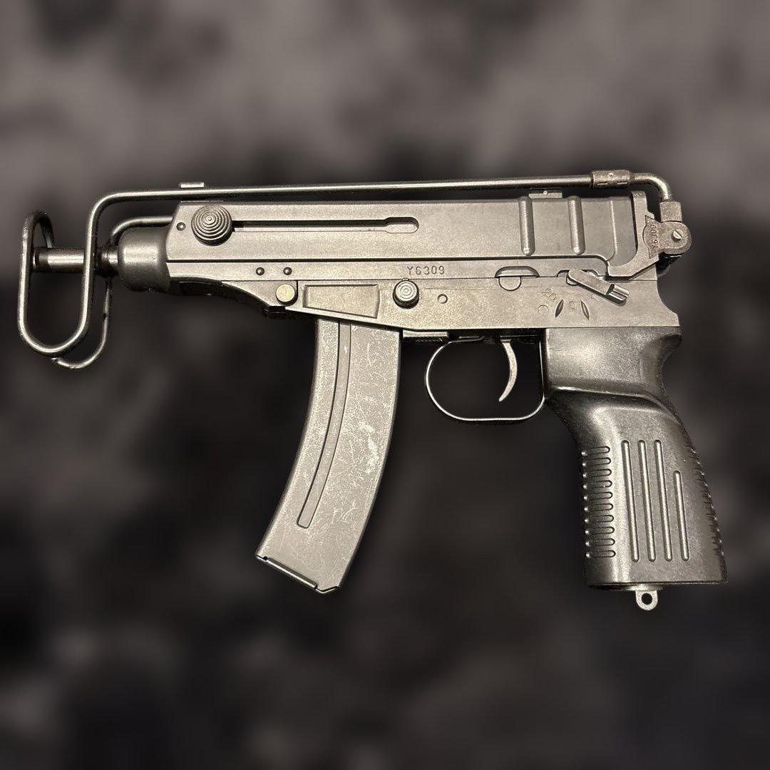 東京マルイ　電コン　スコーピオン Vz.61