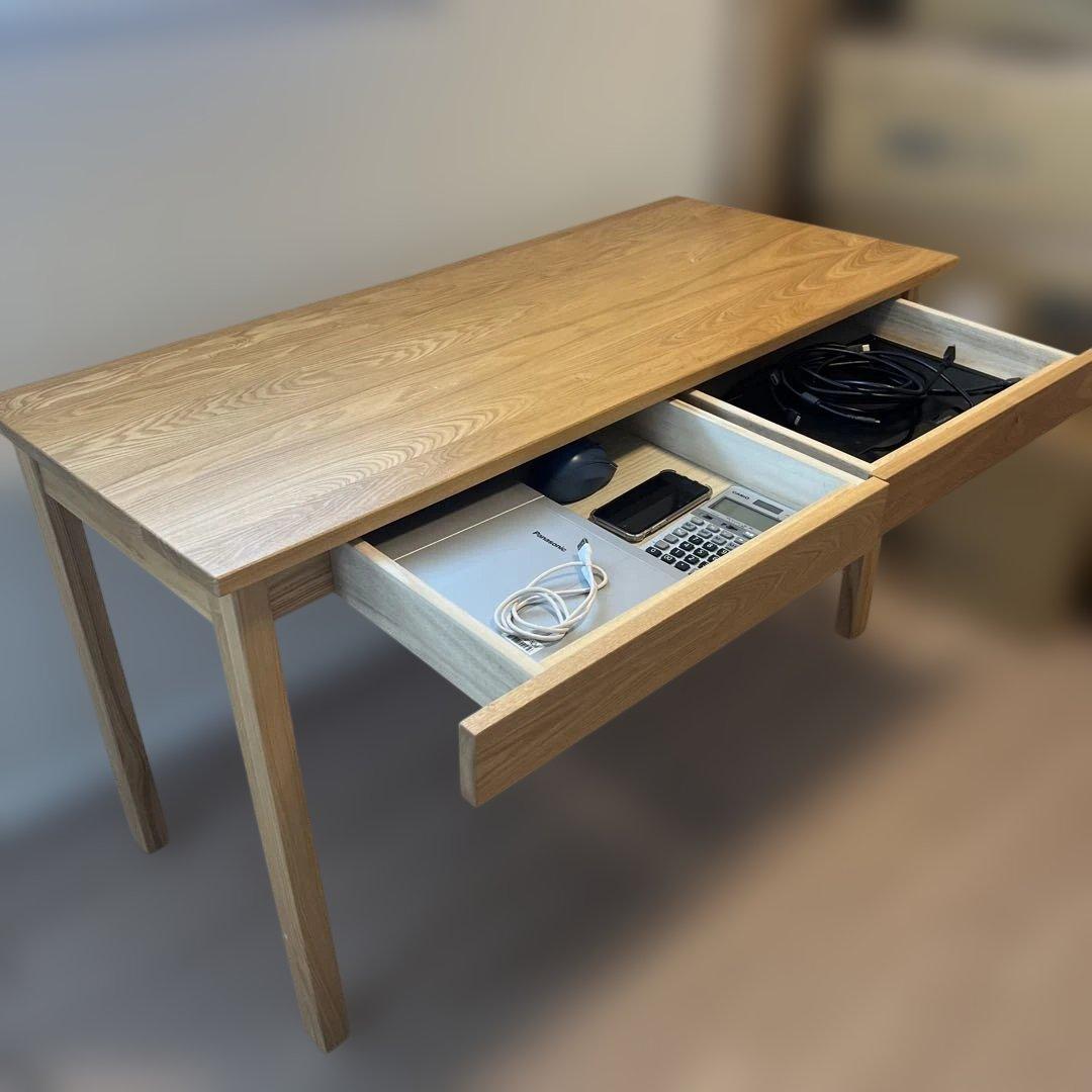 ナチュラルカラー シンプルデスク 引き出し付き 発送は9／15以降