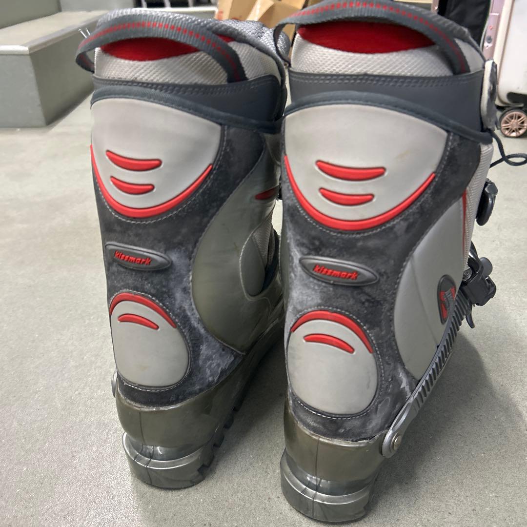 キスマーク　ショートスキー　ブーツ