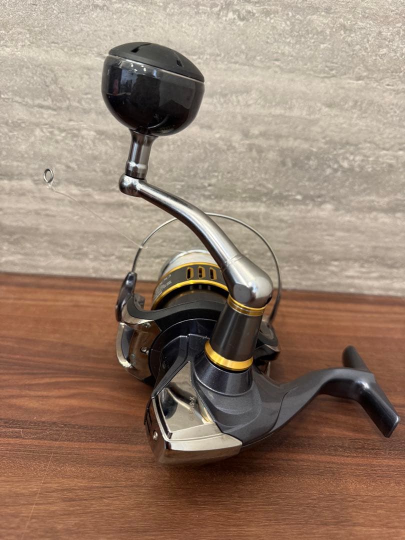 シマノ ツインパワー SW8000HG-B 左巻き 数回使用