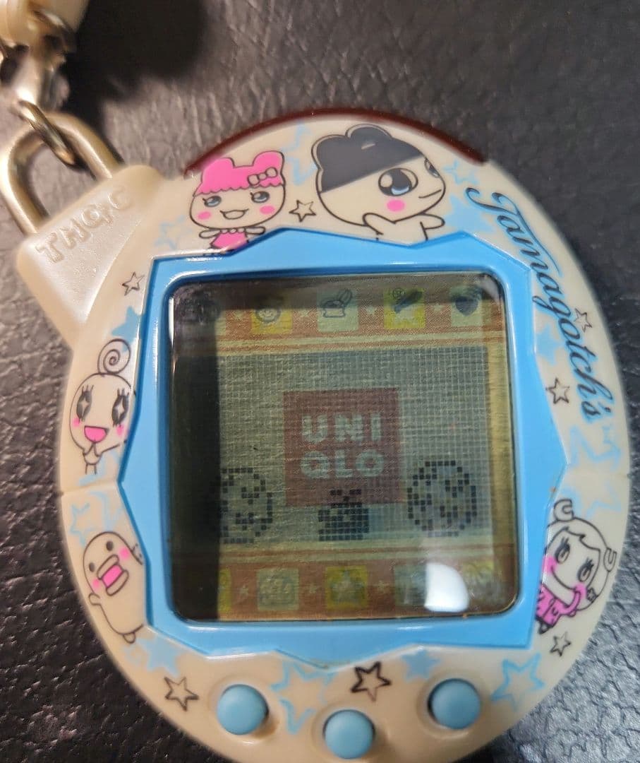 いぇー! ふぁみりーイロイロ! たまごっち プラス　ふぁみたまユニクロ Ver