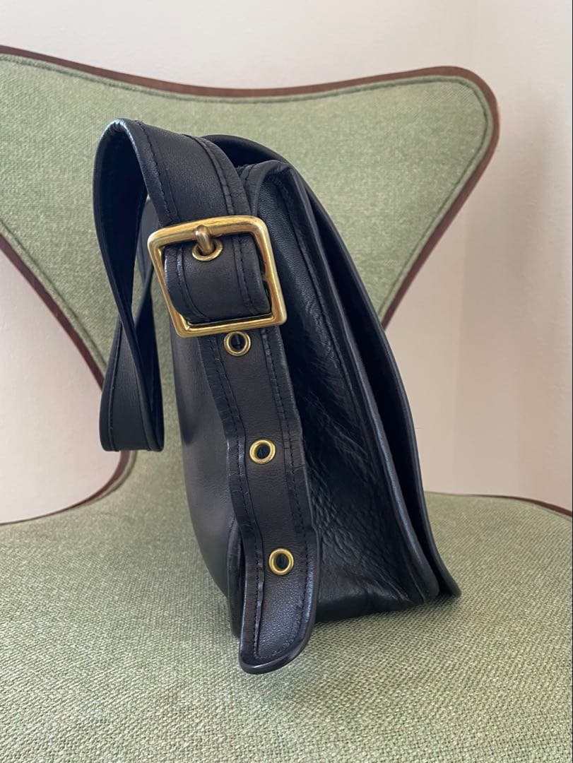 old coach レザー ショルダーバッグ