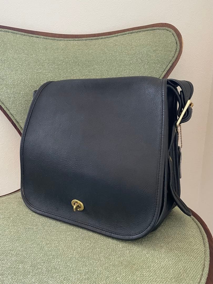 old coach レザー ショルダーバッグ