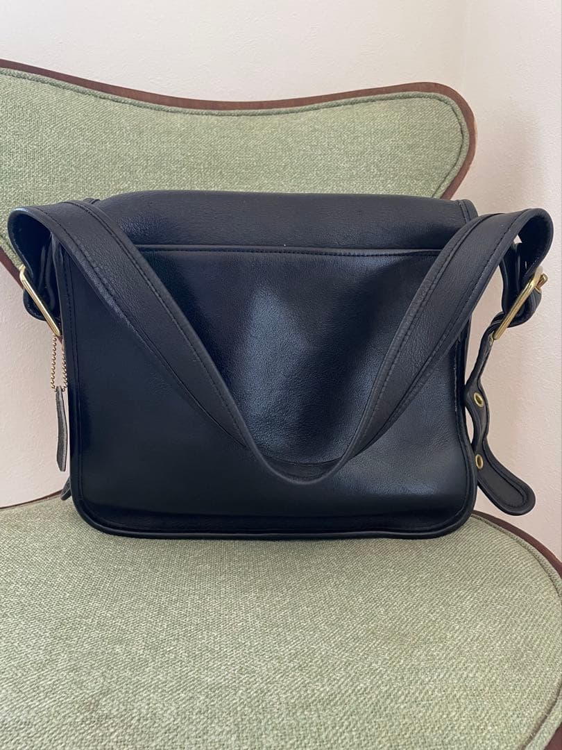 old coach レザー ショルダーバッグ