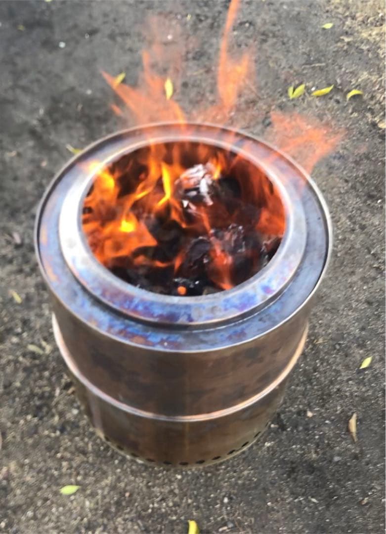 フレイムストーブ　MAX 二次燃焼　ソロストーブ　焚き火台