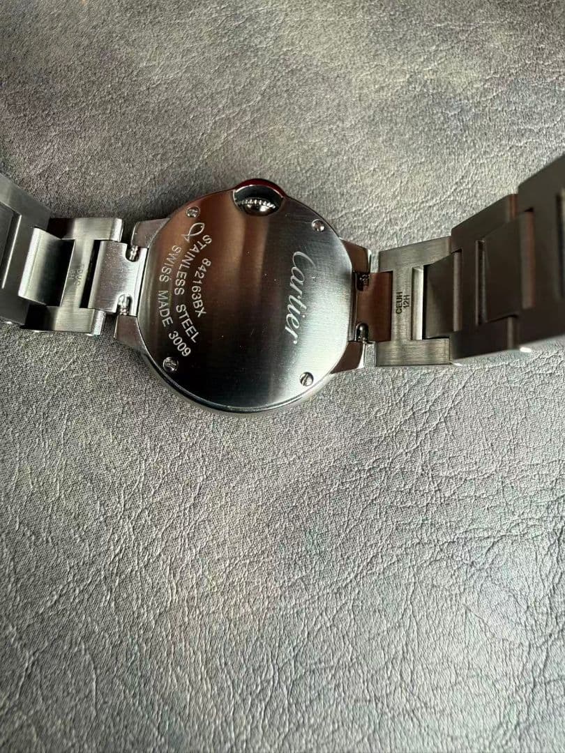 Cartier バロンブルー 28mm ベゼルダイヤモンド W4BB0015