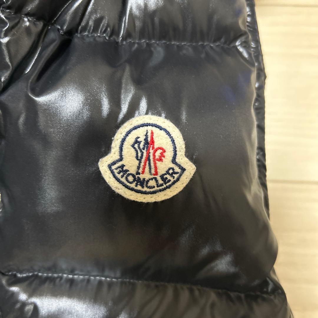 T-MUNE モンクレールブラック ダウンベスト フード付き　GALENE